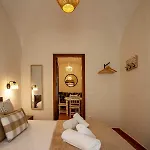 Con Piscina La Salamandrija Landhaus *