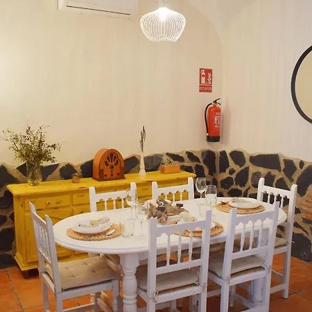 Kır Evi La Salamandrija- Con Piscina, Patio Y Barbacoa Cordobilla de Lácara