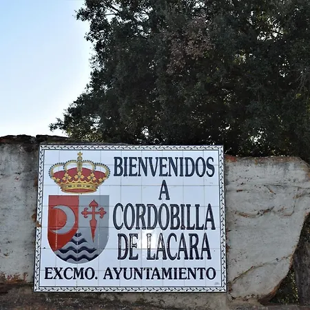 Kır Evi La Salamandrija- Con Piscina, Patio Y Barbacoa Cordobilla de Lácara