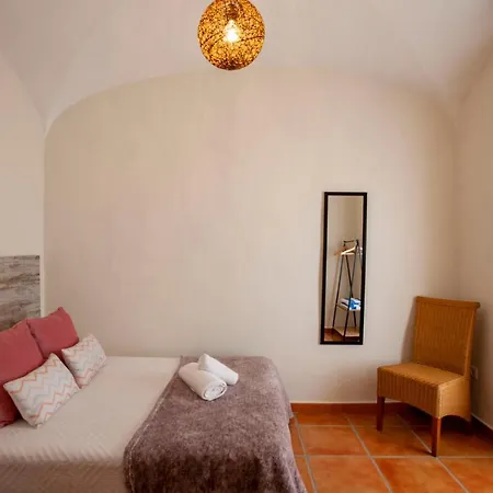 La Salamandrija- Con Piscina, Patio Y Barbacoa Kır Evi Cordobilla de Lácara