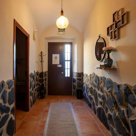 Country house Con Piscina La Salamandrija