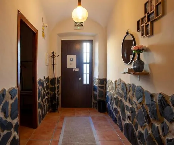 Летний дом La Salamandrija- Con Chimenea, Patio Y Barbacoa